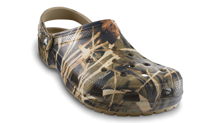 Crocs Classic Realtree Clog - Classic Clog Shoe with Authentic ...